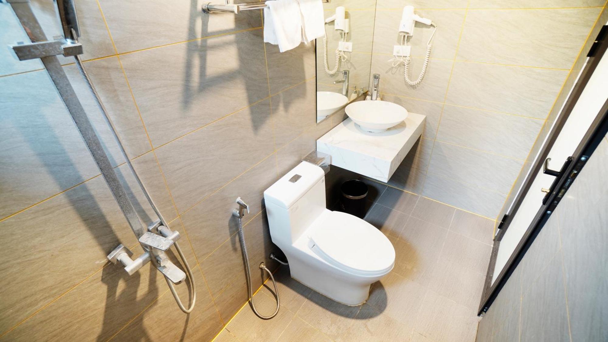 Lam Anh Hotel 1 Phap Van Hoang Mai 23Bt1 Ανόι Εξωτερικό φωτογραφία